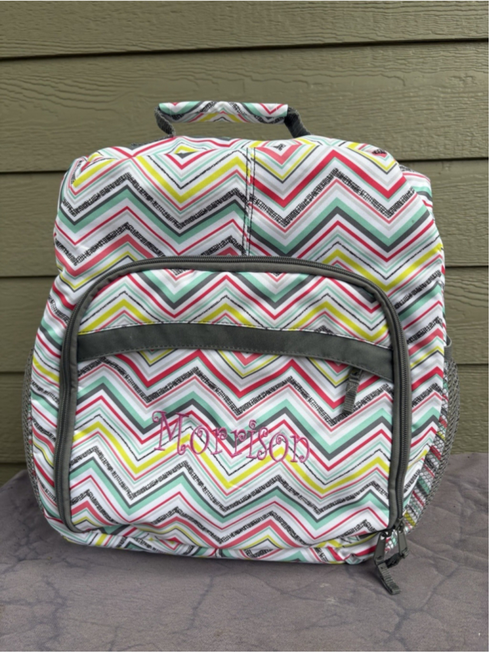 THIRTY-ONE PARTY PUNCH CHEVRON SLING BAG CAMERA / DIAPER BAG / BACKPACK 18x13x6